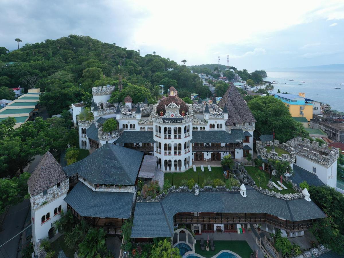 Tropicana Castle Dive Resort Powered By Cocotel Пуерто-Галера Екстер'єр фото